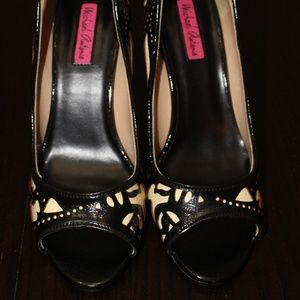 Nice Pair of Gently Used Michael Antonio Heels 8